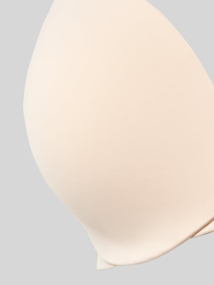 Triumph Bügel-BH mit breiten Trägern Modell 'Body Makeup Illusion' Beige 2