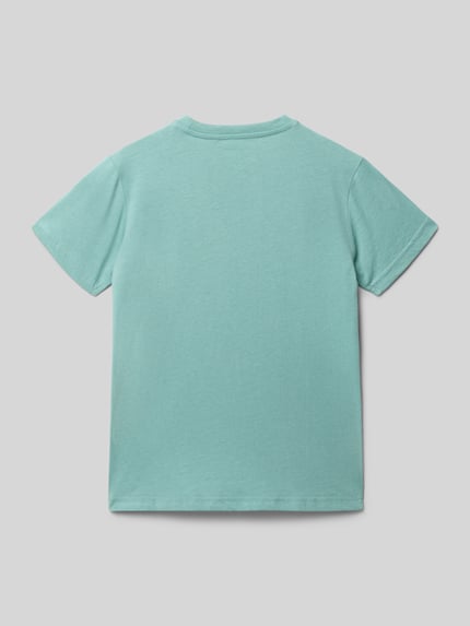 Produktfoto, Regular Fit T-Shirt mit Allover-Motiv-Print von Blue Seven, dziecięcy t-shirt z bawełny w kolorze niebieskim, krój regular fit, nadruk z motywem na całej powierzchni, okrągły dekolt, długość tyłu w rozmiarze 116: 47 cm