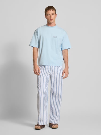 PROHIBITED T-shirt met labelstitching en ronde hals Lichtblauw - 1
