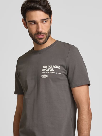 s.Oliver RED LABEL Regular Fit T-Shirt aus reiner Baumwolle mit Ford®-Applikation Mittelgrau 3