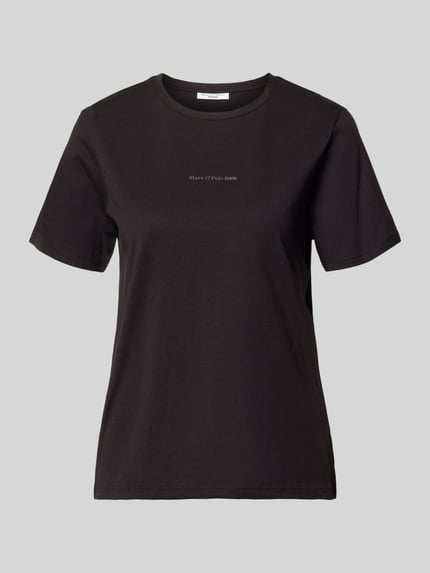 Produktfoto, Regular Fit T-Shirt aus reiner Baumwolle von Marc O'Polo Denim in Uni-Schwarz, Label-Schriftzug, Jersey-Textur, Rundhals, kurzarm