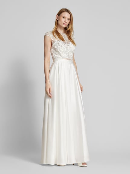 unique Brautkleid mit Spitzenbesatz Offwhite 1