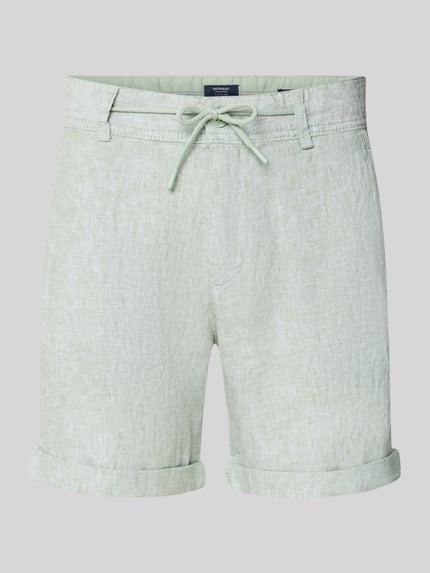 Produktfoto, Leinenshorts mit Bindegürtel und Gesäßtaschen von MCNEAL in Hellgrün, Reine Leinen, Straight Fit, Knopf-Reißverschluss, Label-Stitching, Eingrifftaschen, Bundweite 45 cm, Innenbeinlänge 16 cm