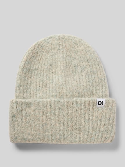 Beanie met labeldetail, model 'Afello' Shop The Look MANNEQUINE