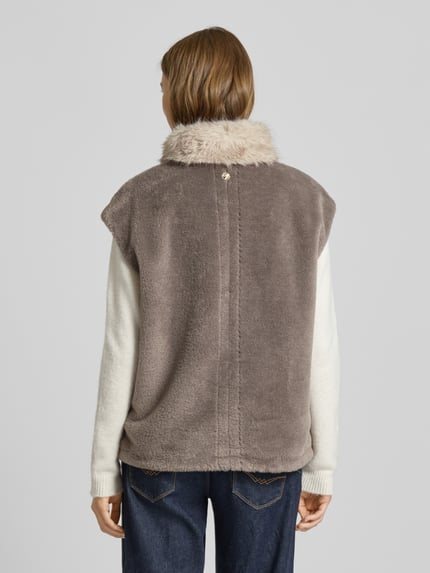 Marc Cain Regular Fit Weste mit Kunstfellbesatz und Woll-Anteil Taupe 5