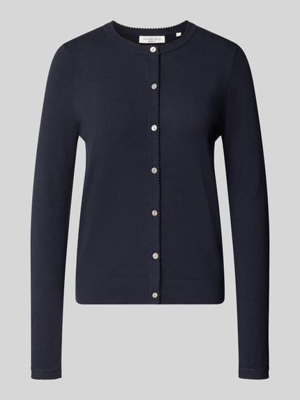 Produktfoto, Regular Fit Strickjacke aus Viskose-Mix mit Muschelsaum von Christian Berg Woman, dunkelblau, durchgehende Knopfleiste, Damen Strickjacke, gerippte Abschlüsse, lange Ärmel, Rückenlänge 56 cm, Ärmellänge 61 cm