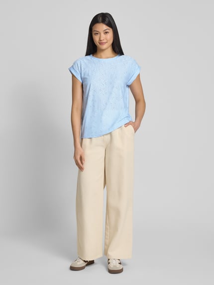 FREE/QUENT T-shirt met broderie anglaise, model 'Blond' Lichtblauw - 1
