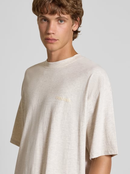 REVIEW Oversized T-Shirt mit Rundhalsausschnitt Ecru Melange 3