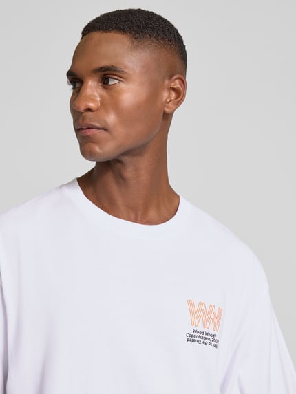 Wood Wood T-Shirt mit Label-Print Modell 'Gary' Weiss 3