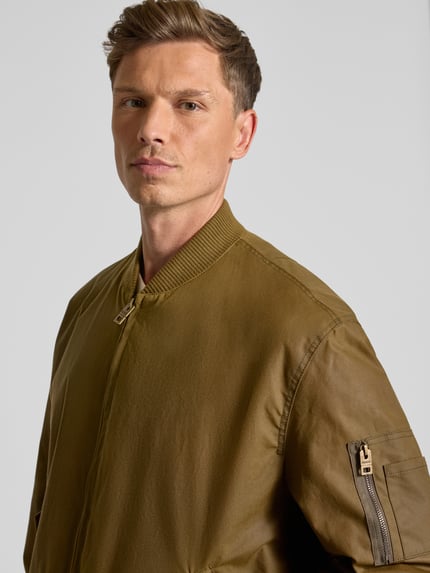 HUGO Bomberka o kroju regular fit z czystej bawełny Oliwkowy 3