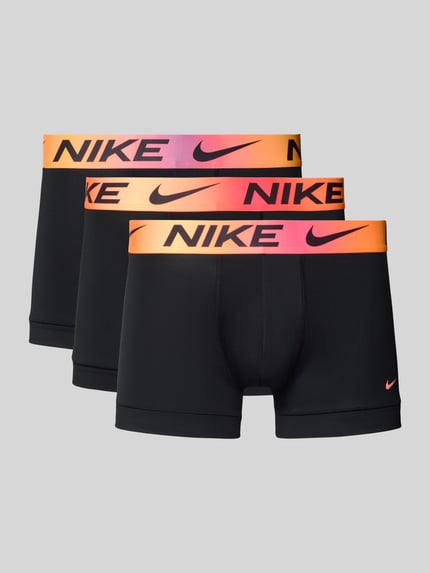 Produktfoto, obcisłe bokserki Trunk im 3er-Pack Modell 'ESSENTIAL MICRO' od Nike, czarny kolor, kolorowy elastyczny pas, Herren Pant & Trunk von Nike