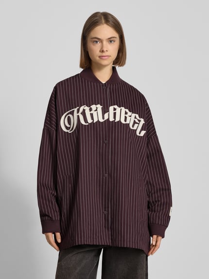 Karo Kauer Oversized Hemdjacke mit Label-Stitching Pflaume 4