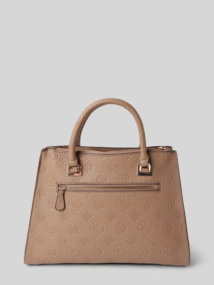 GUESS Handtasche mit Label-Anhänger Modell 'CRESIDIA SOCIETY' Taupe 3