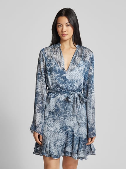 GUESS Knielanges Kleid mit Bindegürtel Modell 'SIBILLA' Jeansblau 4