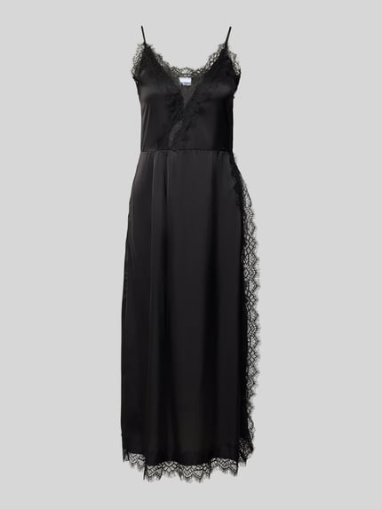 Produktfoto, schwarzes Midikleid mit Spitzenbesatz und Spaghettiträgern in A-Linie, Satinoptik, Modell 'LOUISE' von NOISY MAY®, Kontext: Damen Midikleid, Rückenlänge 103 cm, Brustweite 37 cm.
