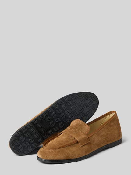 Produktfoto, Loafer aus echtem Leder Modell 'LOAFER CLASSIC VELOUR' von Espadrij in Braun mit abgerundeter Spitze, Gummisohle, Velours-Optik, Schafthöhe 7 cm, Schaftweite 13 cm, 1 cm Absatzhöhe bei Größe 40