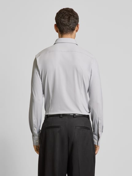 HUGO Slim Fit Business-Hemd mit Kentkragen Modell 'KENNO' Hellgrau 5