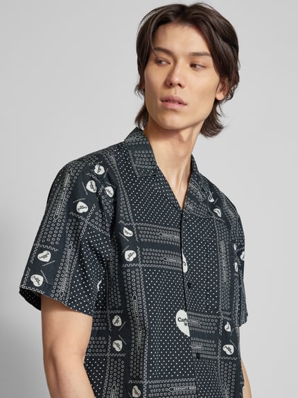 Carhartt Work In Progress Freizeithemd mit Allover-Print Modell 'HEART BANDANA' Black 3
