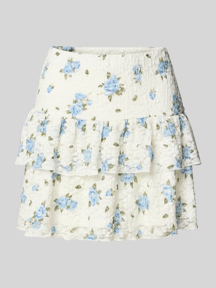Produktfoto, gebroken wit met blauwe bloemen, gestructureerde stof, uitlopend silhouet, Ausgestellter Mini-Rock mit Allover-Muster Modell 'SAGA' van Only, dames mini-rok