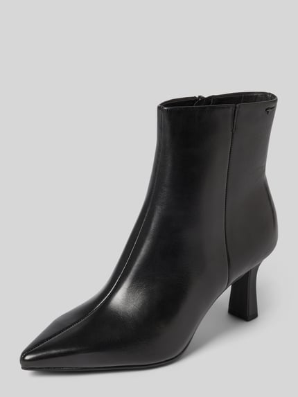 Produktfoto, schwarze Stiefeletten aus echtem Rindsleder von Tamaris, glatte Oberfläche, klare Linien, Damen Stiefeletten von Tamaris