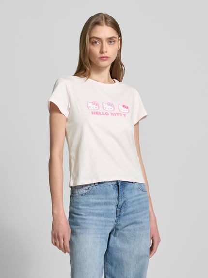 REVIEW T-shirt z nadrukowanym motywem Różowawy 4
