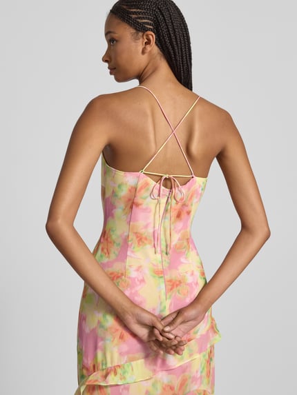Bardot Cocktailkleid mit Herz-Ausschnitt Modell 'CANTARA' Rosa 3