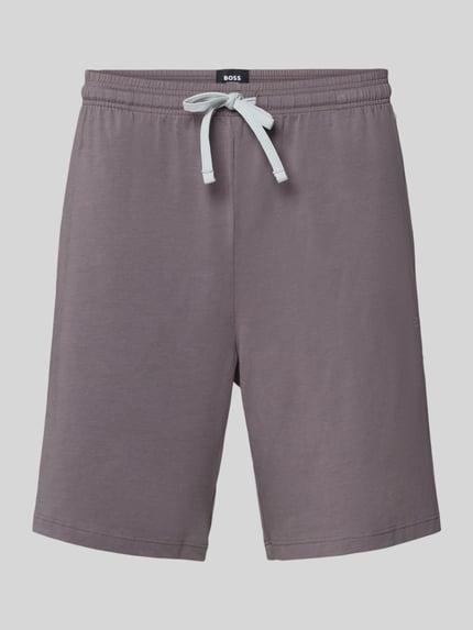 Produktfoto, Regular Fit Shorts aus Baumwoll-Mix Modell 'Mix&Match' von BOSS in Optik: Unifarben mit Label-Stitching-Applikation, Tunnelzug, elastischem Beinabschluss, seitlichen Eingrifftaschen, Materialverarbeitung: Feinripp