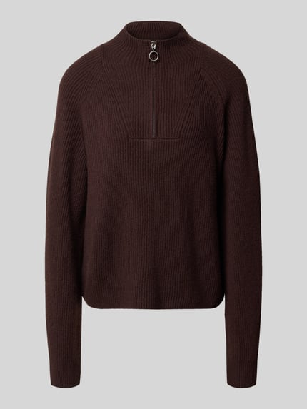 Produktfoto, dunkelbrauner Regular Fit Troyer aus reiner Schurwolle von Marc O'Polo, grob gestrickte Textur, Damen Troyer von Marc O'Polo DENIM.