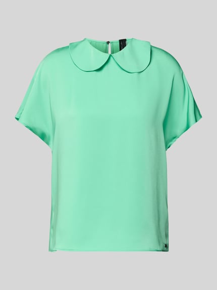 Blusenshirt aus Satin mit Umlegekragen Shop The Look MANNEQUINE