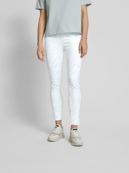 Juvia Sweathose mit elastischem Bund Weiss 4