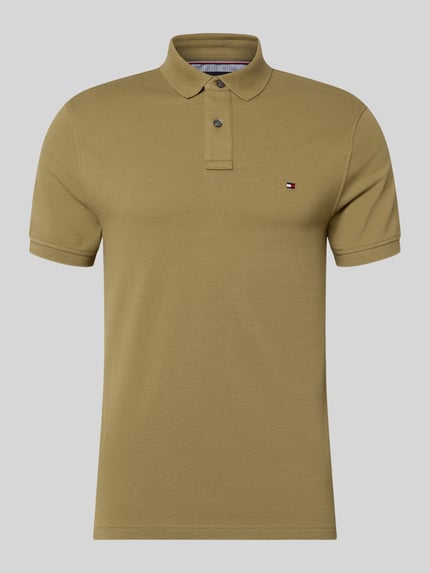 Produktfoto, Regular Fit Poloshirt aus Baumwoll-Mix von Tommy Hilfiger, efekt: jednolity kolor, wyhaftowane logo, kołnierzyk polo, zapięcie na 2 guziki, krótki rękaw, wykończenie: z rozcięciem, wykończenie materiału: pika, mieszanka bawełny