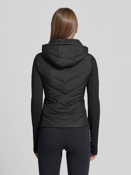 GUESS Activewear Kurtka pikowana z kapturem model 'GRAZIA' Czarny 5