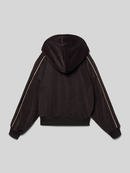 Productfoto, Sweatjacke mit Kapuze van Calvin Klein Jeans, kindermaat, zwarte katoen, losse pasvorm, ribboorden, gouden stiksels, achterkant.