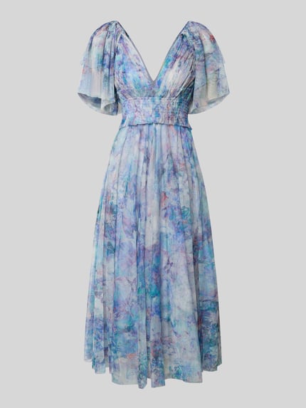 Produktfoto, 'Cocktailkleid mit Smok-Details und V-Ausschnitt' von LACE & BEADS z szyfonu, linia a, sukienka midi, dekolt w serek, marszczone detale, rękawy-motylki, długość tyłu w rozmiarze s: 102 cm, szerokość w rozmiarze s: 38 cm, długość rękawów w rozmiarze s: 17 cm, wielokolorowy wzór, delikatna faktura