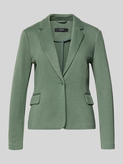 Produktfoto, Regular Fit Kurzblazer mit Baumwoll-Anteil Modell 'JULIA' von Vero Moda, efekt: jednolity kolor, kołnierz z połami, zapięcie na 1 guzik, długi rękaw, nachodzące na siebie guziki, kieszenie z patką, wykończenie materiału: pika
