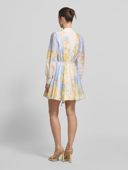 Forever New Cocktailkleid mit Bindegürtel Modell 'Shannah' Hellblau 5