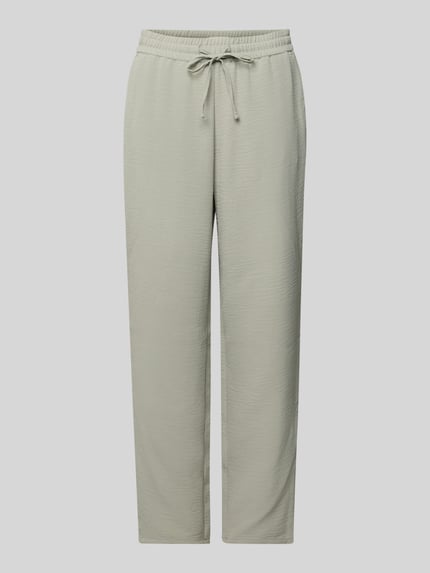 Produktfoto, Jogpants mit elastischem Bund und Eingrifftaschen von Christian Berg Woman in hellem Beige, glatte Textur, Slim Fit, Kordelzug, französische Eingrifftaschen, Bundweite bei Größe 36: 38 cm, Innenbeinlänge bei Größe 36: 72 cm
