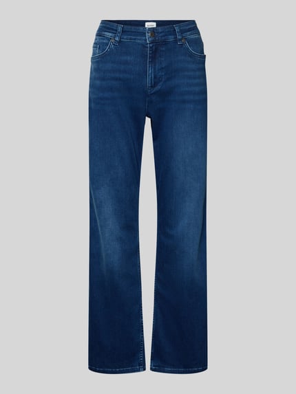 Produktfoto, Loose Fit Jeans mit 5-Pocket-Design Modell 'Madison' von Mustang im mittleren Blauton, Baumwoll-Lyocell-Mix mit Stretch-Anteil