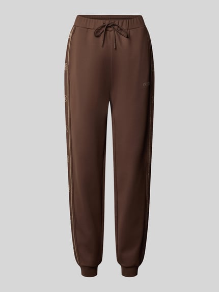 GUESS Activewear Sweatpants mit Label-Detail Modell 'OCTAVIA' Schoko 1