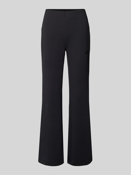 Produktfoto, Flared Sweatpants mit Logo van adidas Sportswear in zwart, materiaalmix met modal, flared cut, elastische band, logoprint.