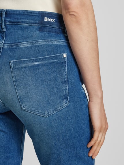 Brax Flared Jeans mit Eingrifftaschen Modell 'MAGIC MAINE' Hellblau 3