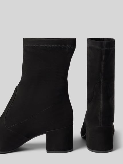 Productfoto, Stiefeletten met Blokhak van Högl in zwarte suèdelook, afgeronde pasvorm, gladde zool, hakhoogte maat 39: 6 cm, schachthoogte 19 cm, schachtbreedte 12 cm