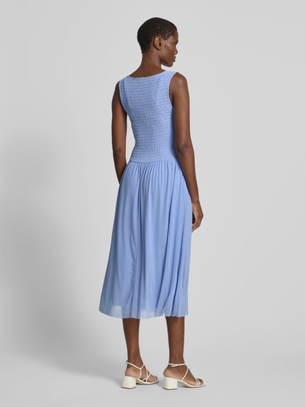 Christian Berg Woman Selection Midikleid aus Mesh mit Smok-Details Jeansblau 5