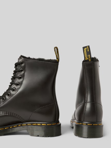 Dr. Martens Schnürstiefel mit Label-Detail Modell 'Serena' Black 2