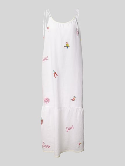 Productfoto, Midikleid mit Stitchings van Marc Cain in wit, puur katoen, recht model, bandjes met vetersluiting, kleuraccenten, context: dames midi-jurk, ruglengte maat 36: 112 cm, borstwijdte maat 36: 31 cm.