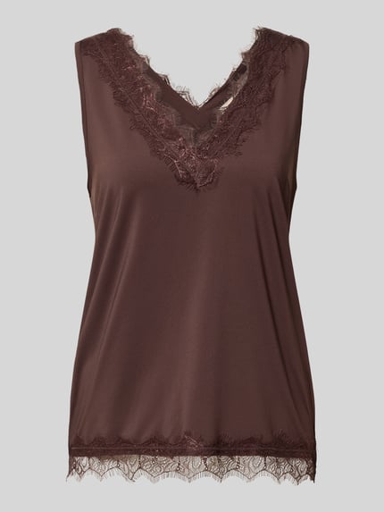 Produktfoto, Regular Fit Bluse mit Spitzenbesatz Modell 'Bicco' von FREE/QUENT, elastyczna mieszanka materiałów, bez rękawów, dekolt V, długość tyłu w rozmiarze S 44 cm, kolor brązowy, koronkowe wykończenie, gładka faktura