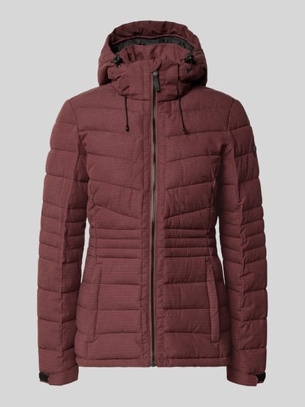 Produktfoto, Jacke mit Kapuze und Label-Patch Modell von G.I.G.A. DX in Rotbraun, gesteppte Struktur, Reißverschluss, seitliche Taschen