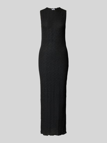 Produktfoto, Maxikleid mit Rundhalsausschnitt Modell 'FALL' von Vila aus schwarzem Material-Mix mit Stretch-Anteil, Gerader-Schnitt, strukturierte Oberfläche