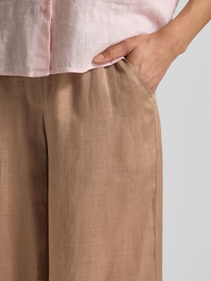 Christian Berg Woman Wide Leg Stoffhose mit elastischem Bund Mittelbraun 3