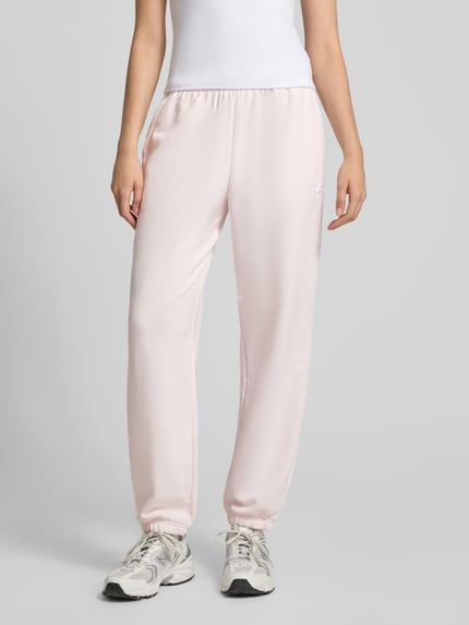 New Balance Sweatpants mit Logo-Stitching Hellrosa 4